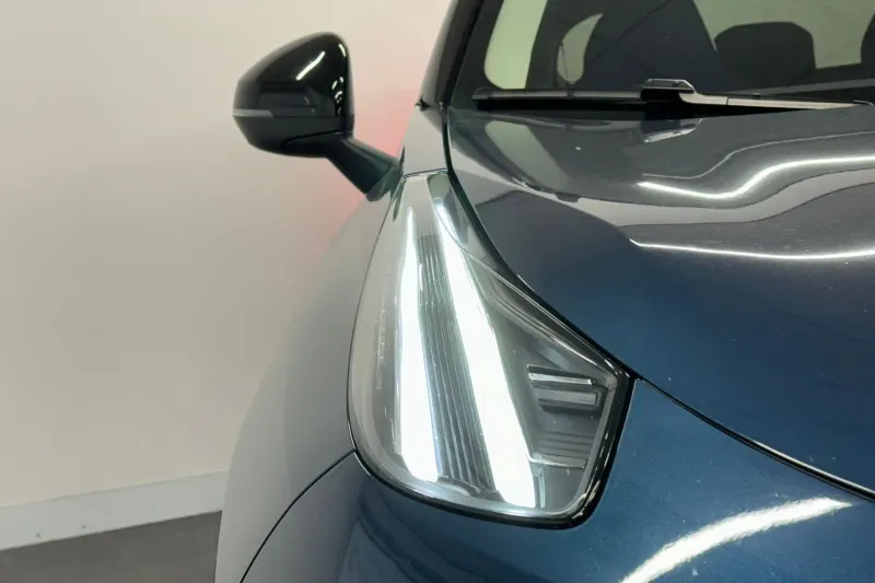 Lynk & Co 01 (2024)
