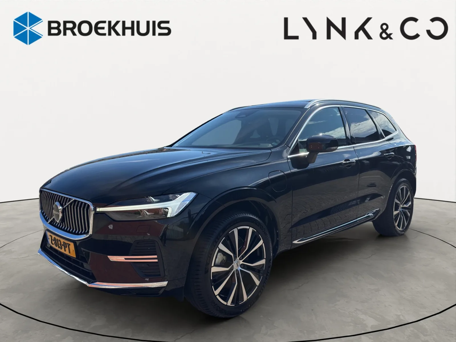 Volvo XC60 (2023) — foto 1