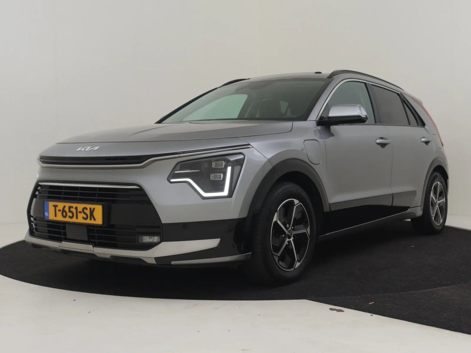 Kia Niro (2023) — foto 1