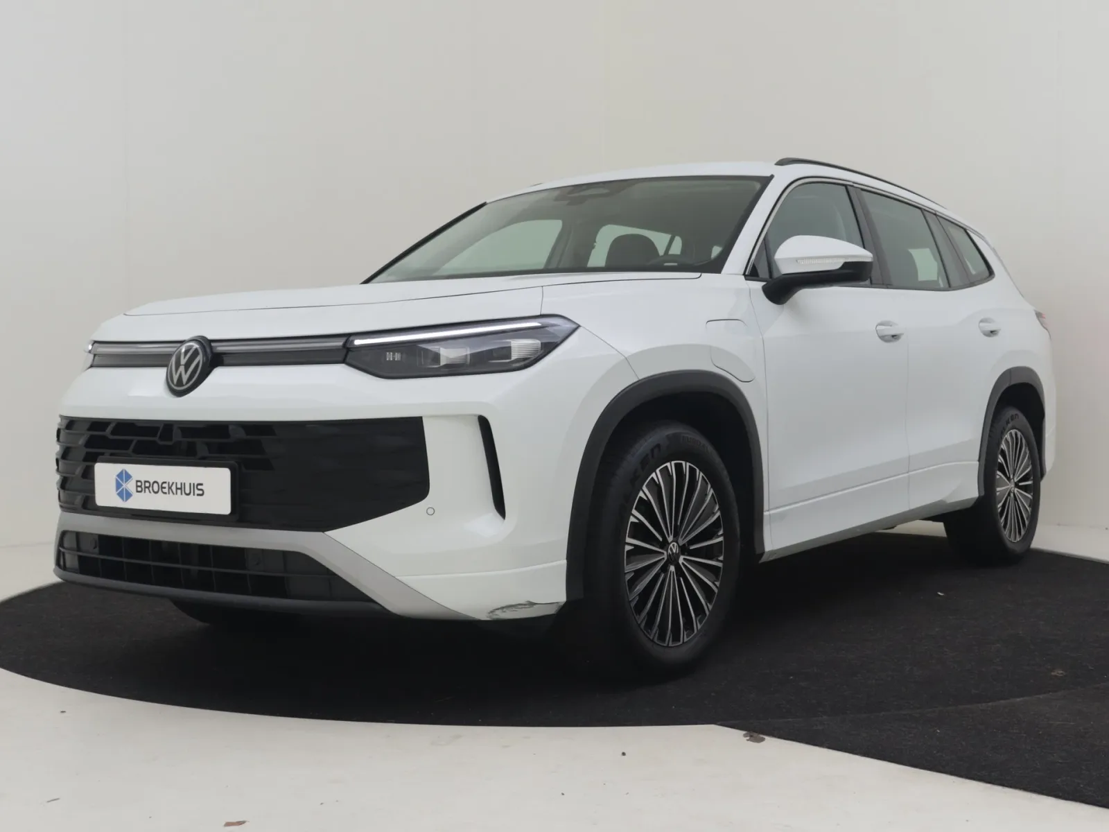 Volkswagen Tayron (2025) — foto 1