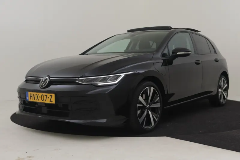 Volkswagen Golf (2025)