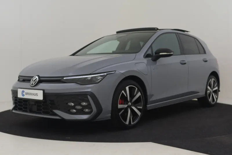 Volkswagen Golf (2025)
