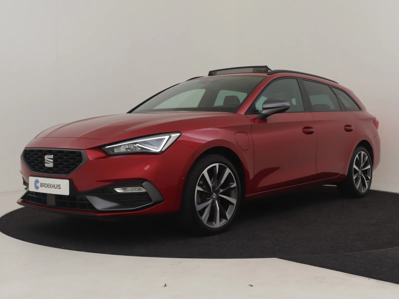 SEAT Leon Sportstourer (2023) — foto 1