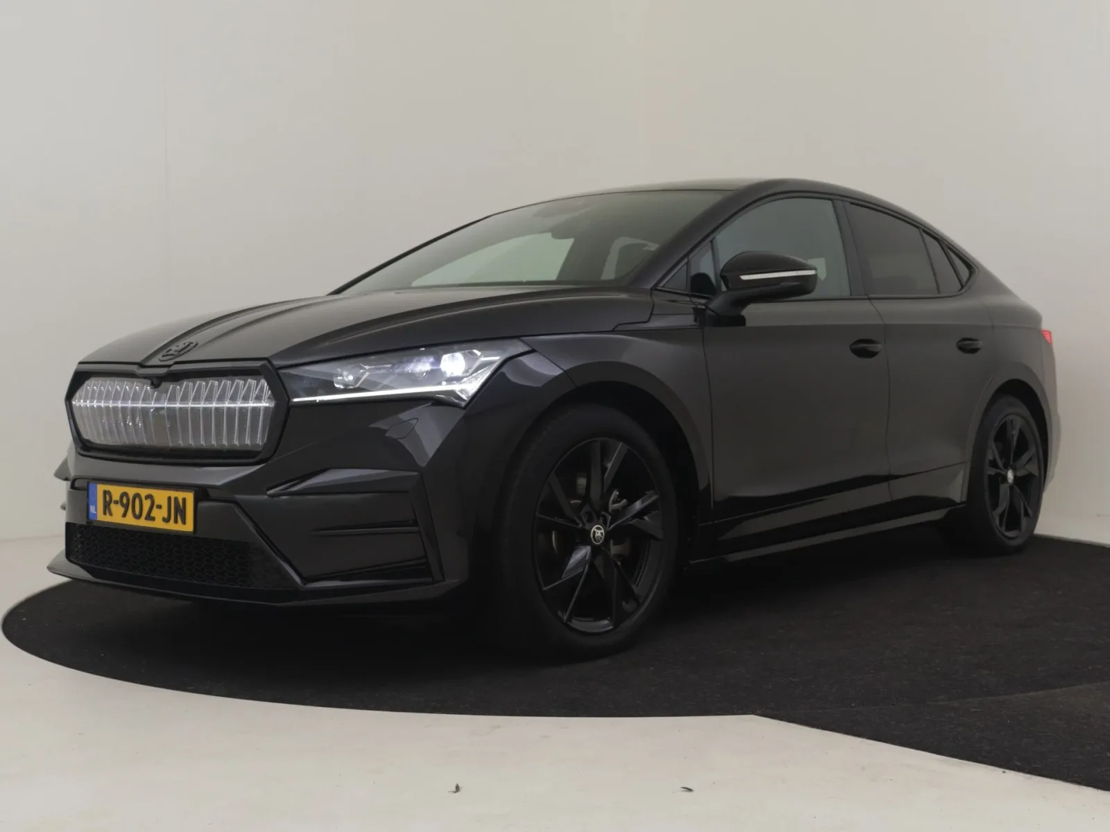 Škoda Enyaq (2022) — foto 1