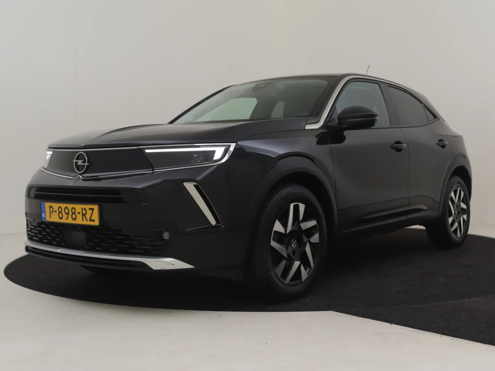 Opel Mokka (2022) — foto 1