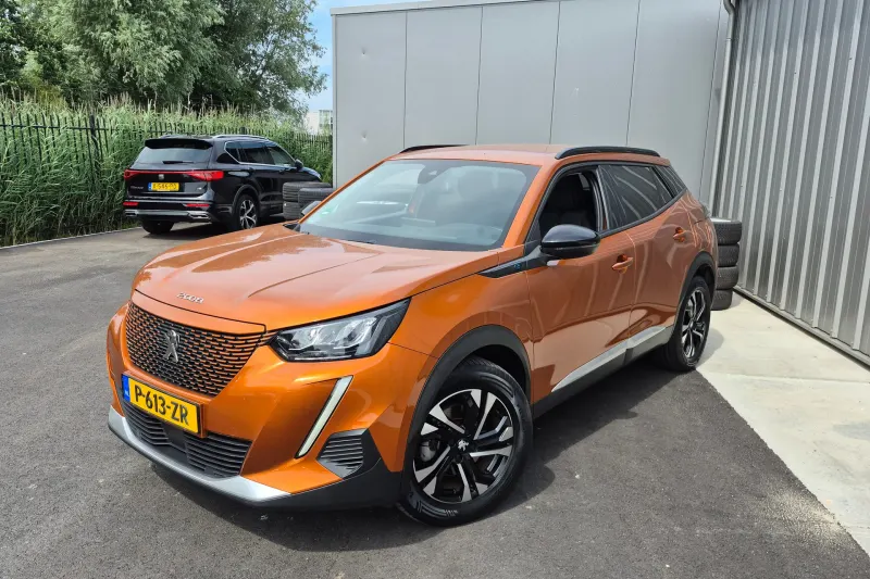Peugeot e-2008 (2022)
