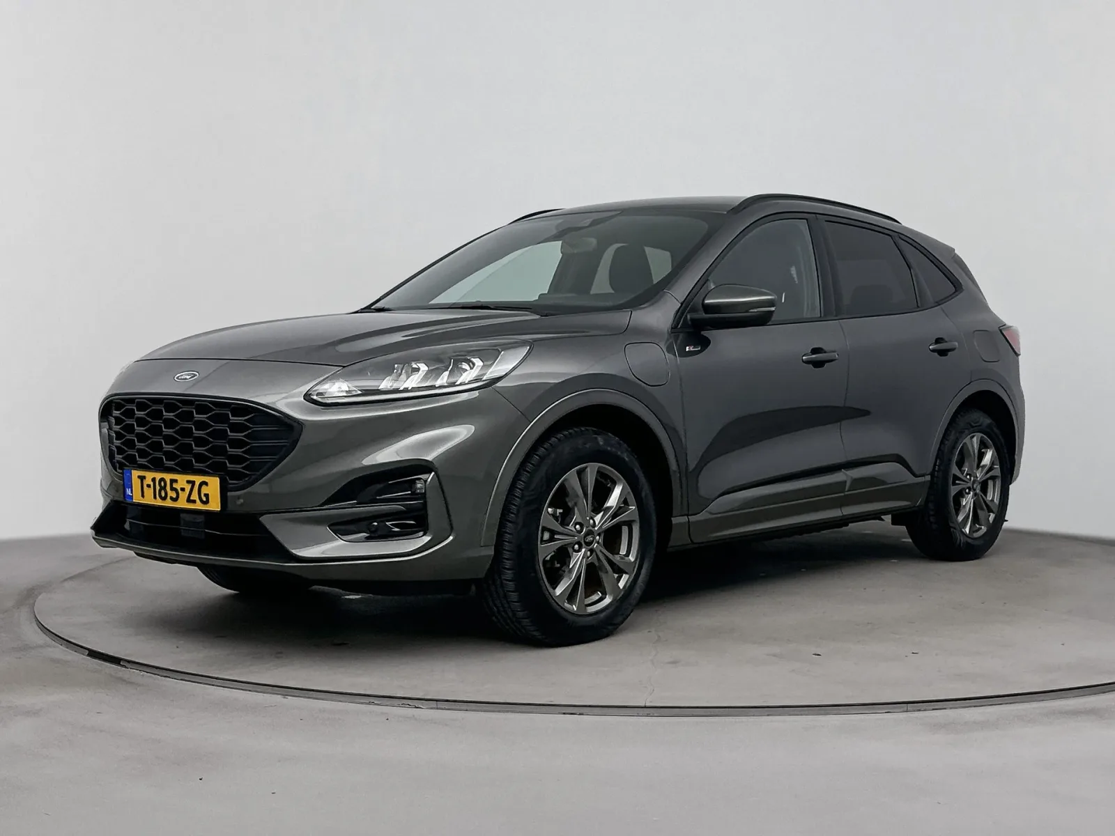 Ford Kuga (2023) — foto 1