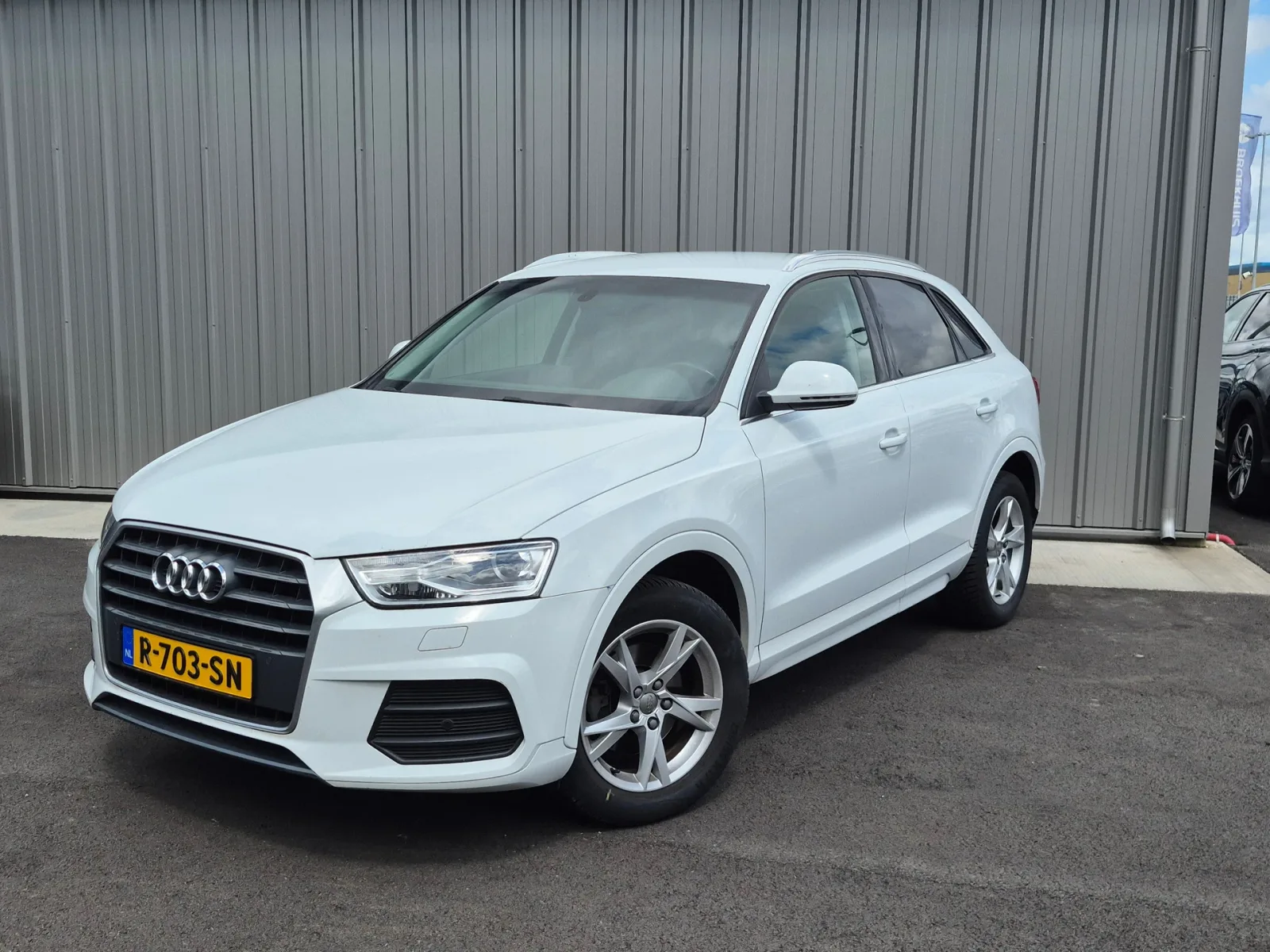 Audi Q3 (2016) — foto 1