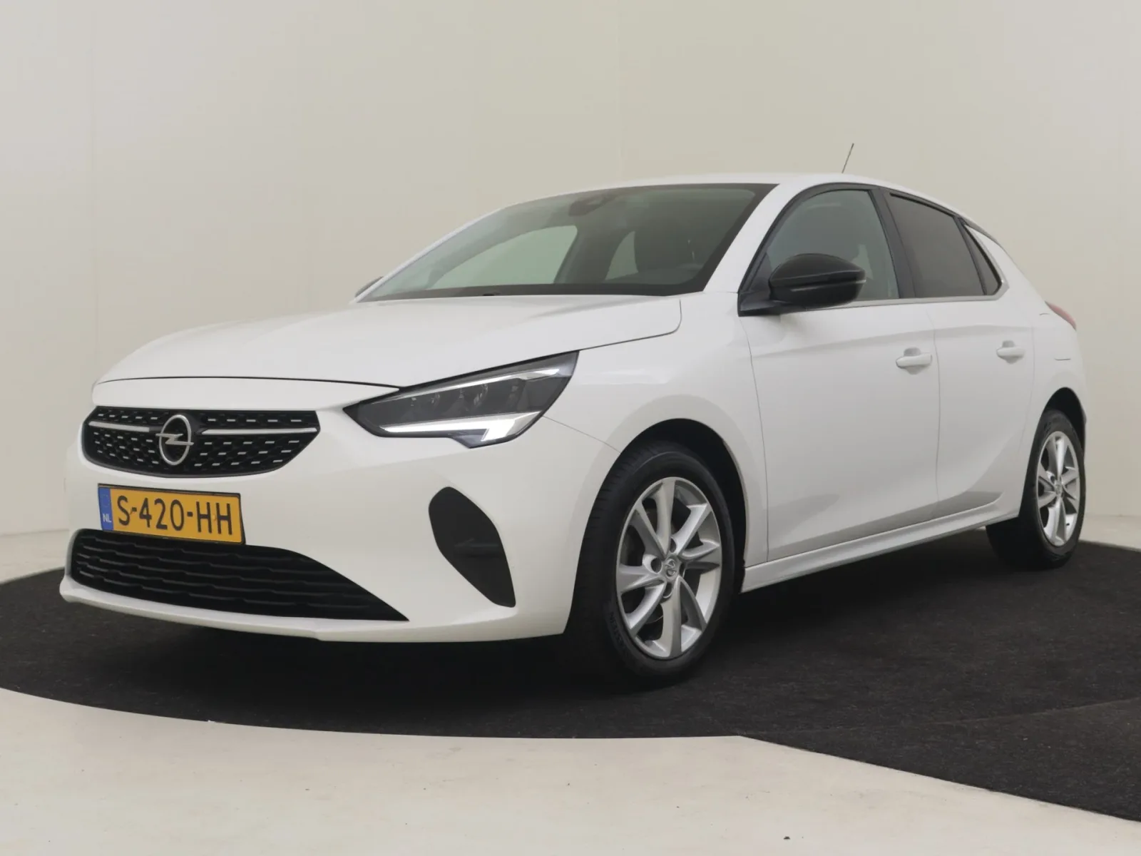 Opel Corsa (2023) — foto 1