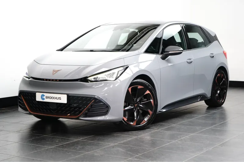 CUPRA Born (2023)