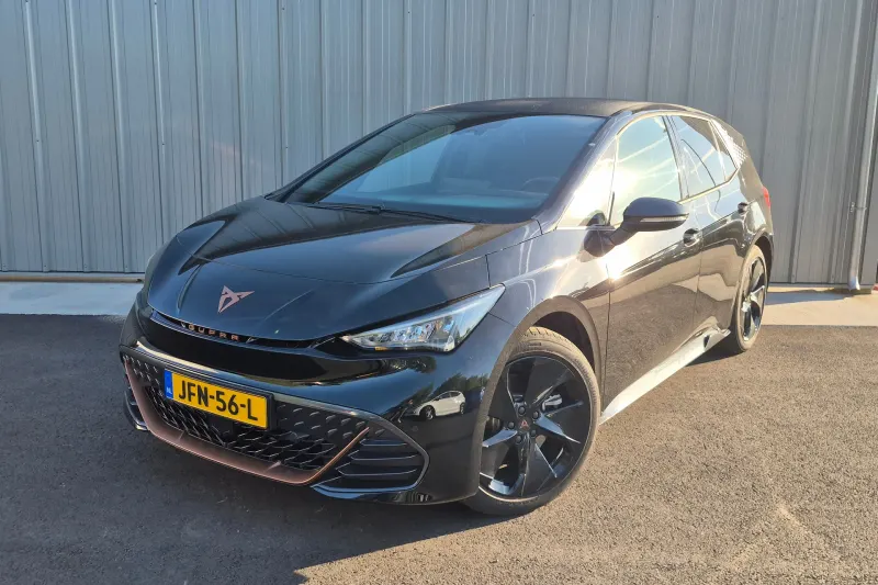 CUPRA Born (2025)