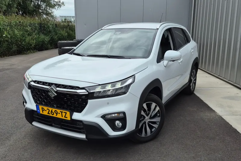 Suzuki S-Cross (2022)
