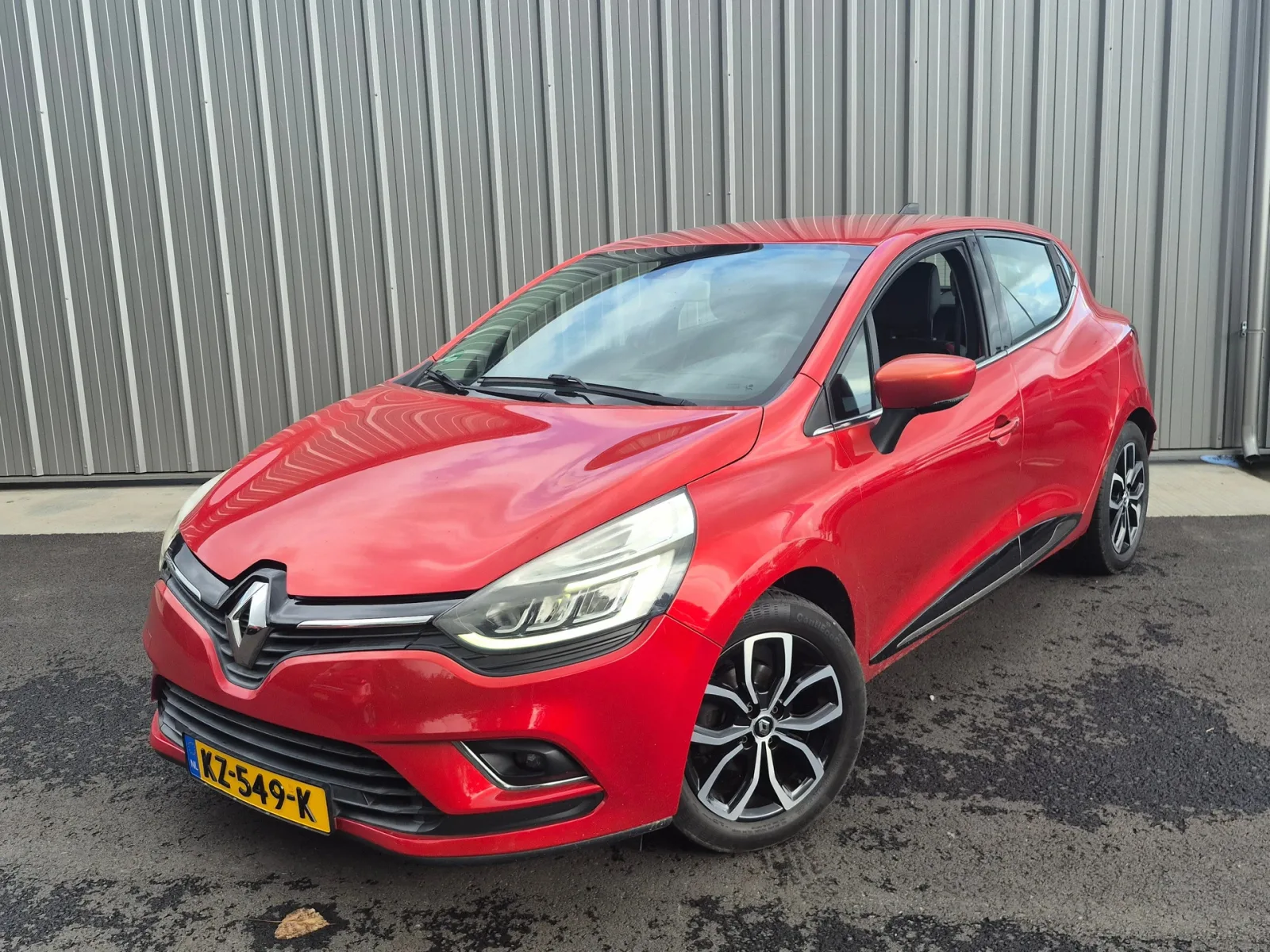 Renault Clio (2016) — foto 1
