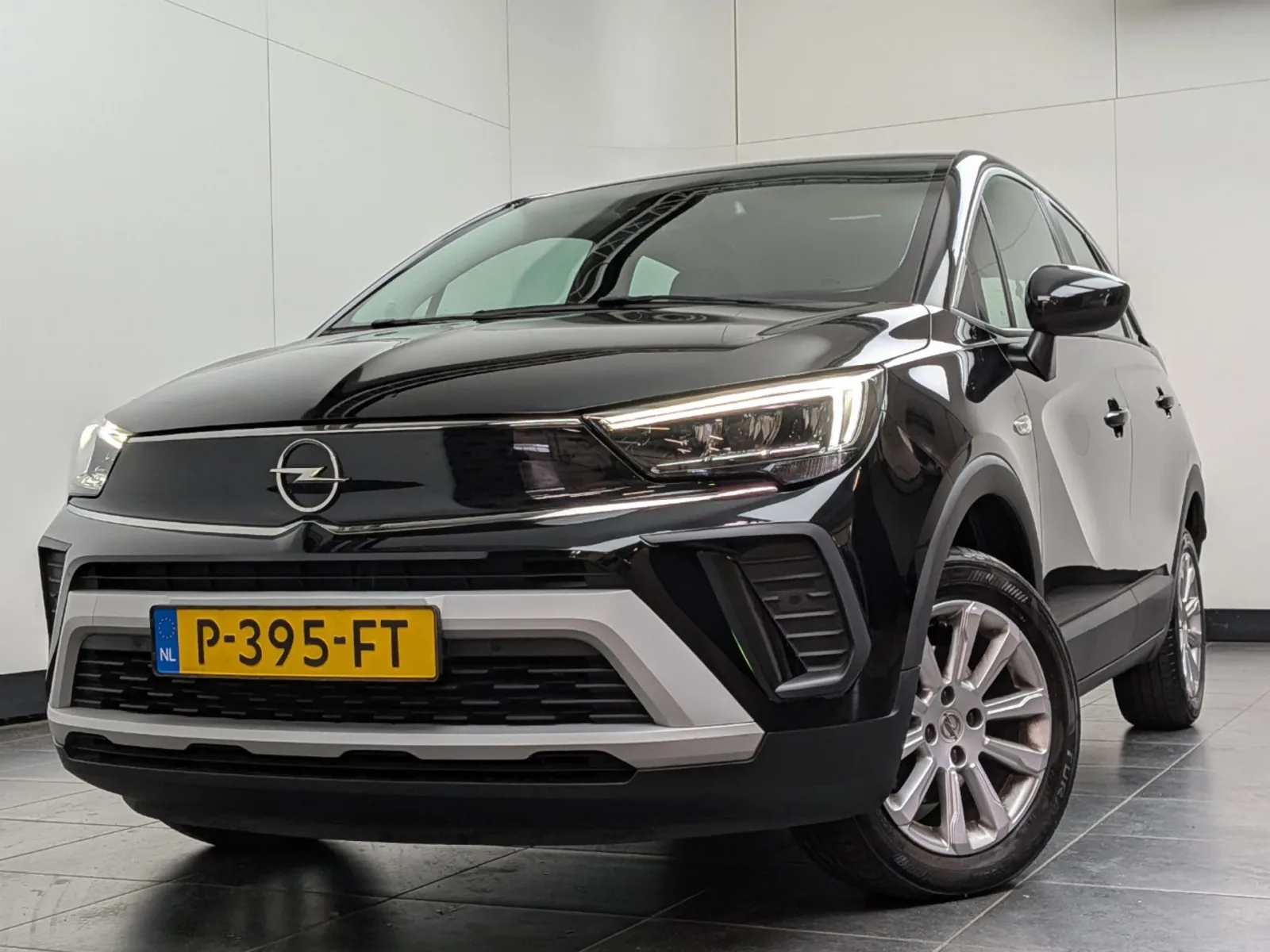 Opel Crossland (2022) — foto 1