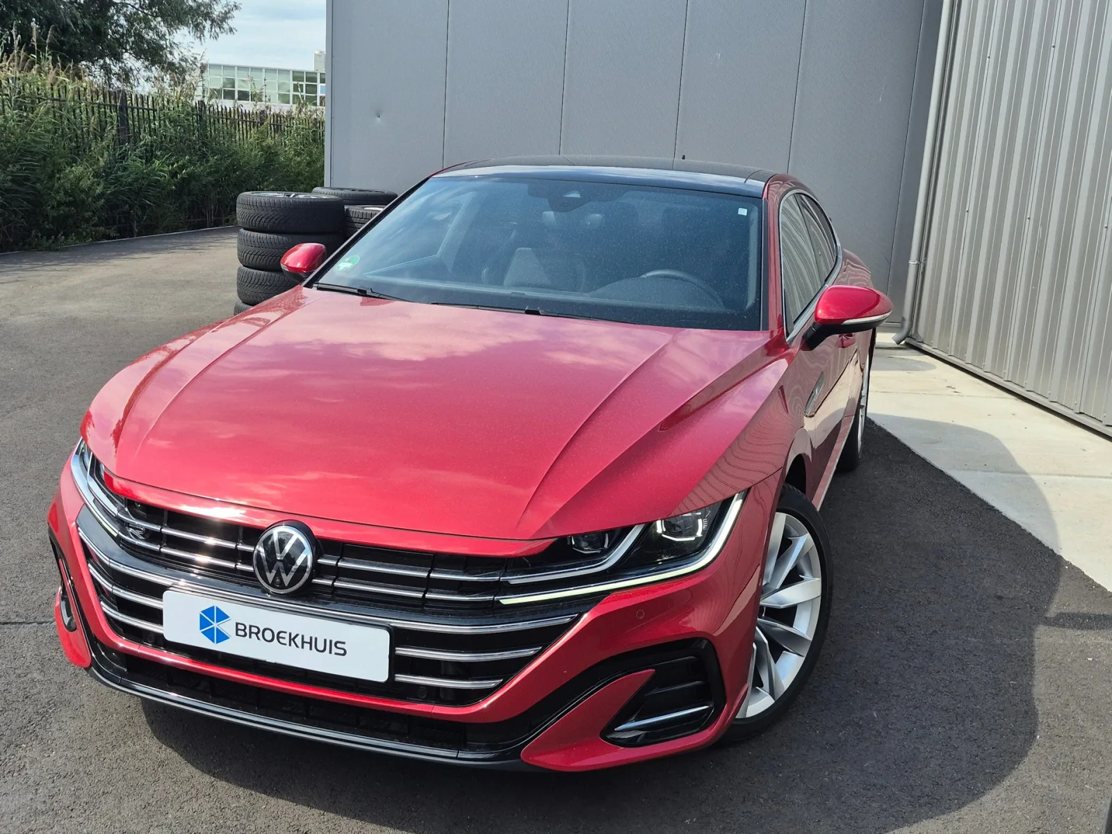 Volkswagen Arteon (2022) — foto 1