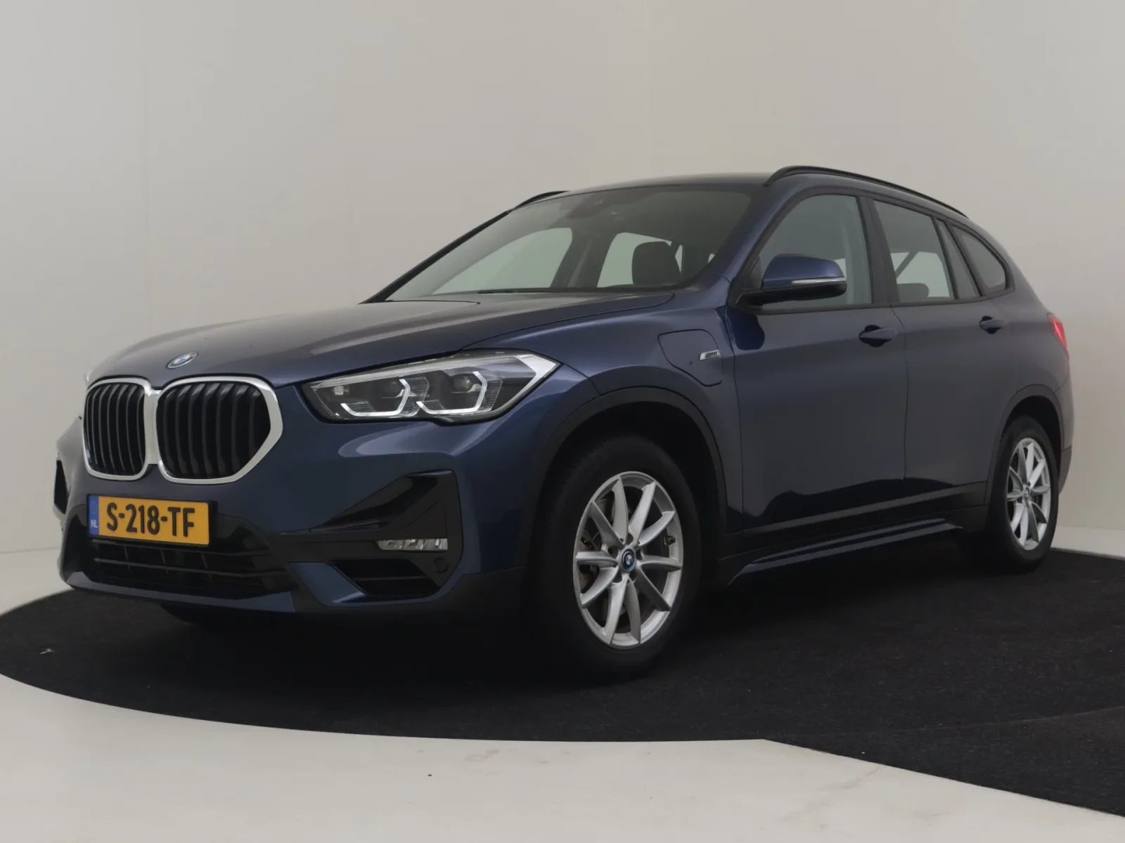 BMW X1 (2022) — foto 1