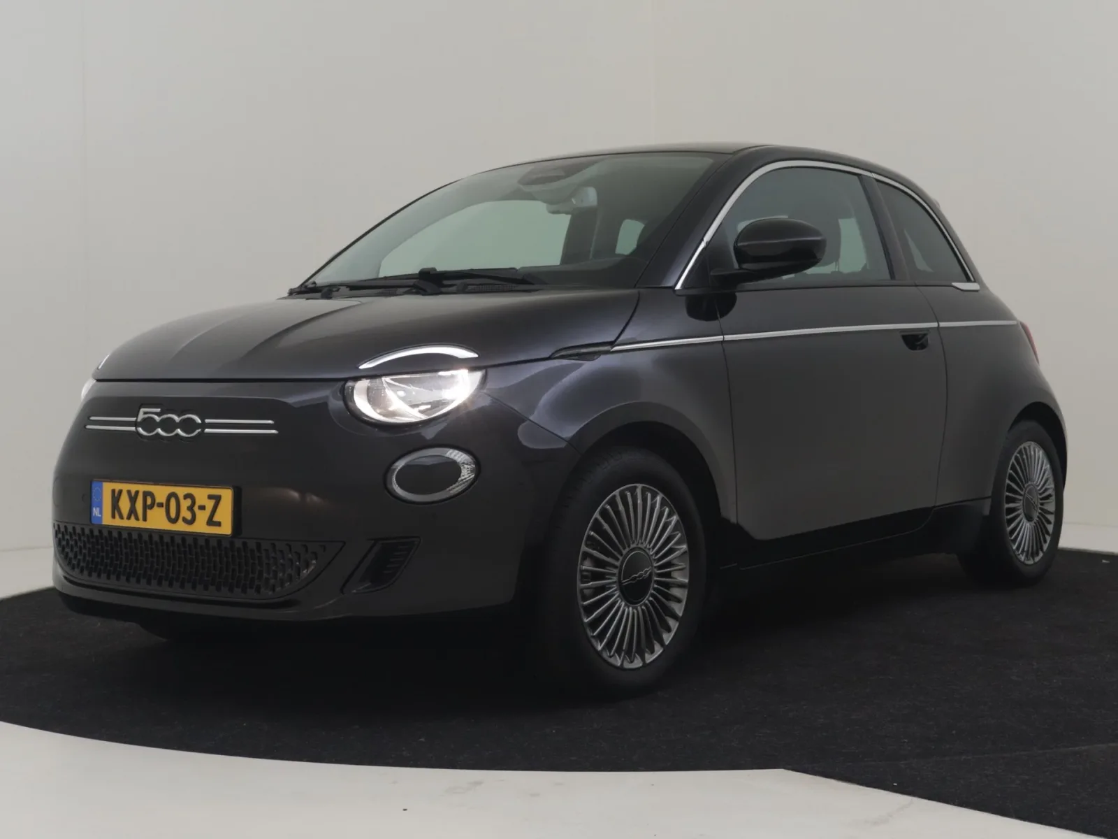 Fiat 500 (2024) — foto 1