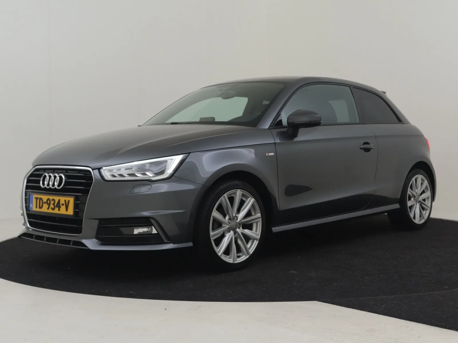 Audi A1 (2018) — foto 1