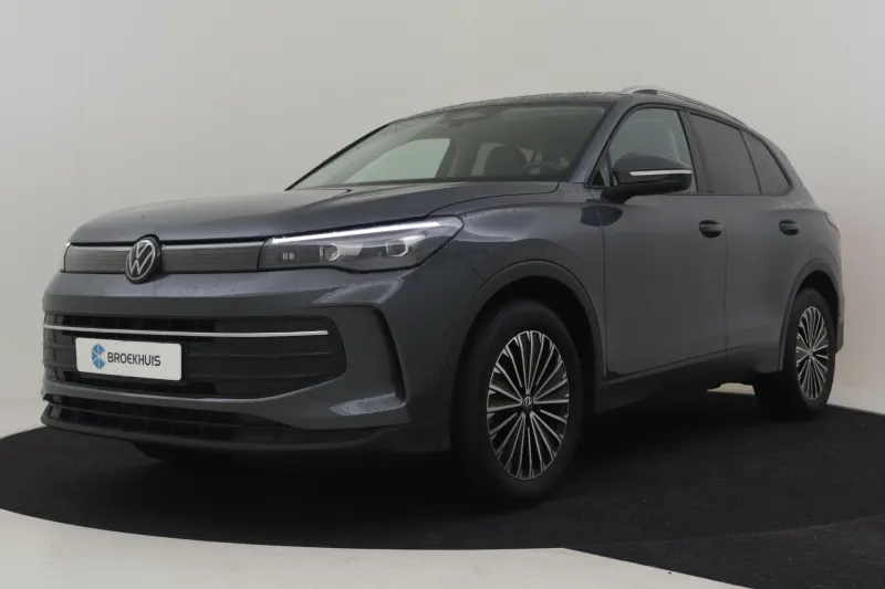 Volkswagen Tiguan (2024)