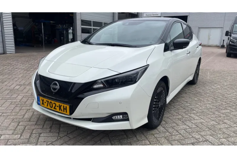 Nissan Leaf (2023)