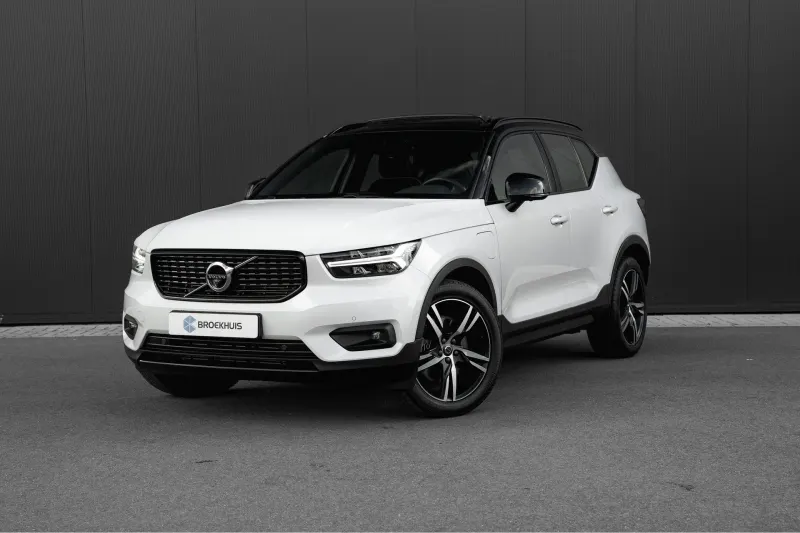 Volvo XC40 (2021)