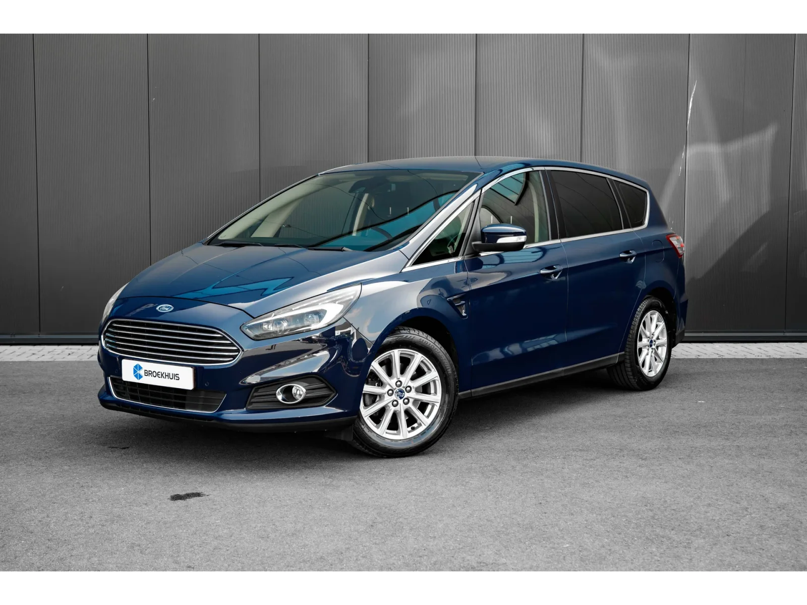 Ford S-Max (2015) — foto 1