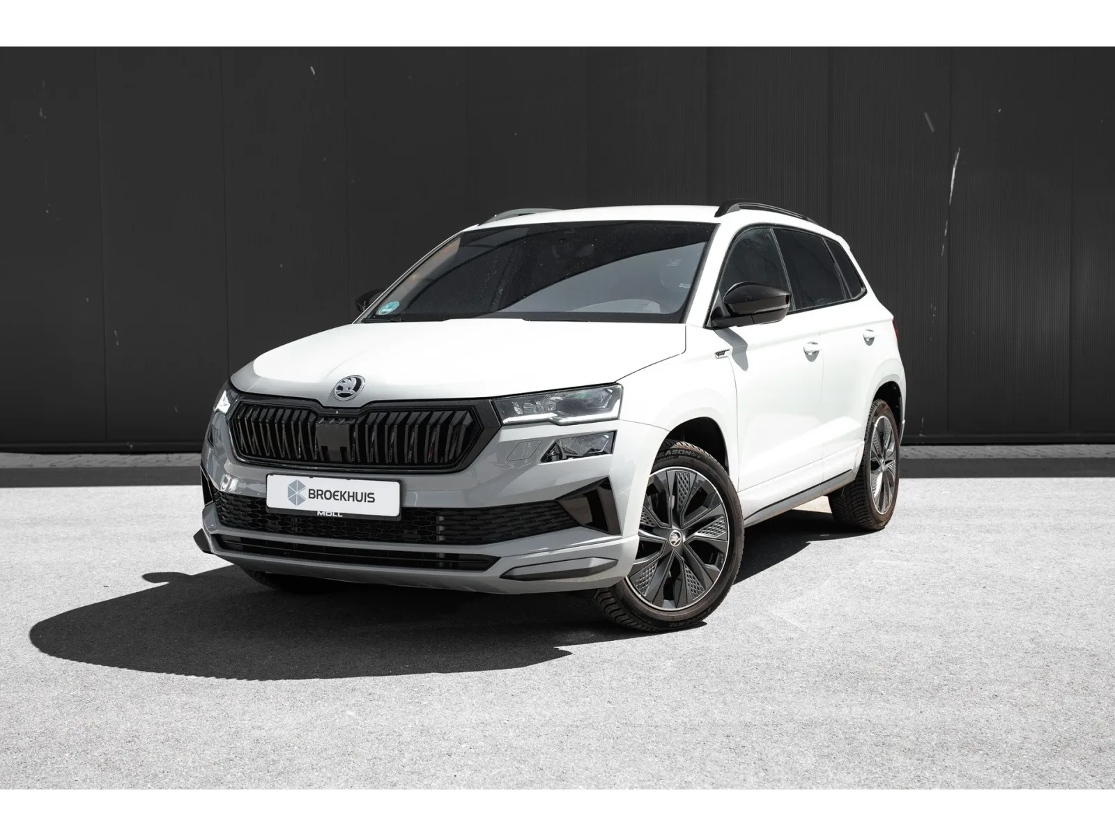 Škoda Karoq (2023) — foto 1