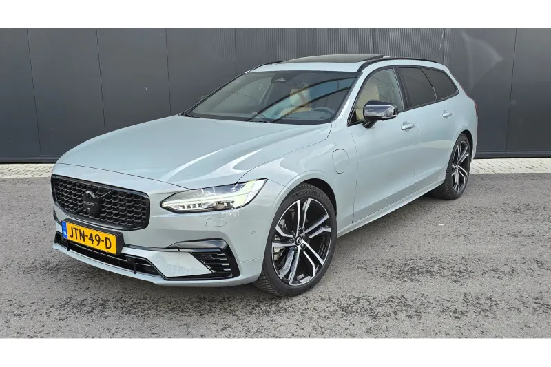 Volvo V90 (2026)