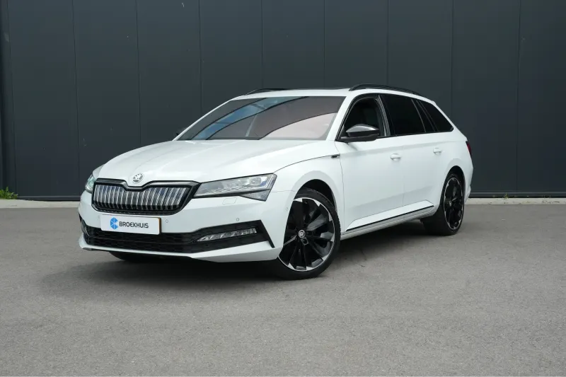 Škoda Superb (2022)