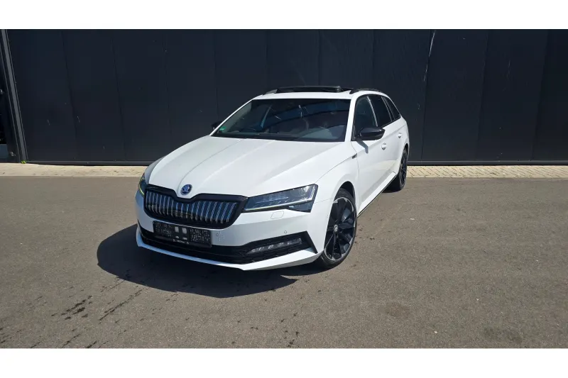 Škoda Superb (2022)