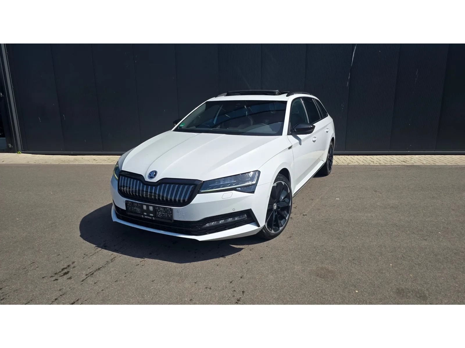 Škoda Superb (2022) — foto 1