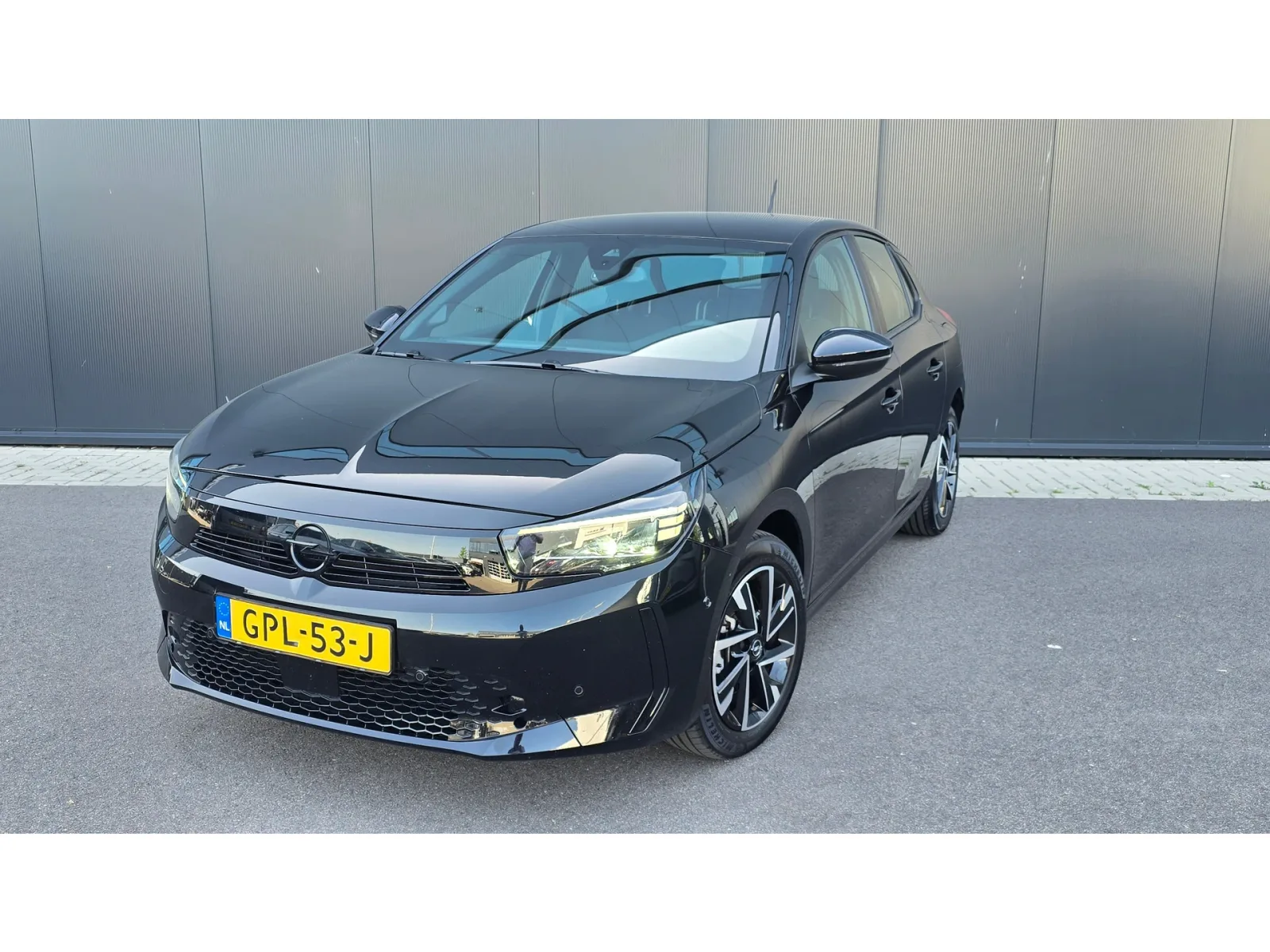 Opel Corsa (2024) — foto 1