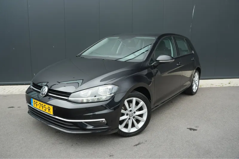 Volkswagen Golf (2017)