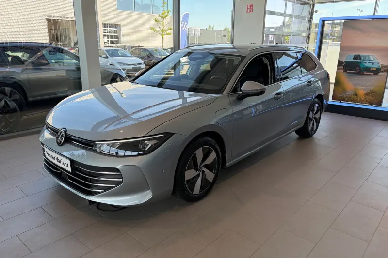 Volkswagen Passat (2025)