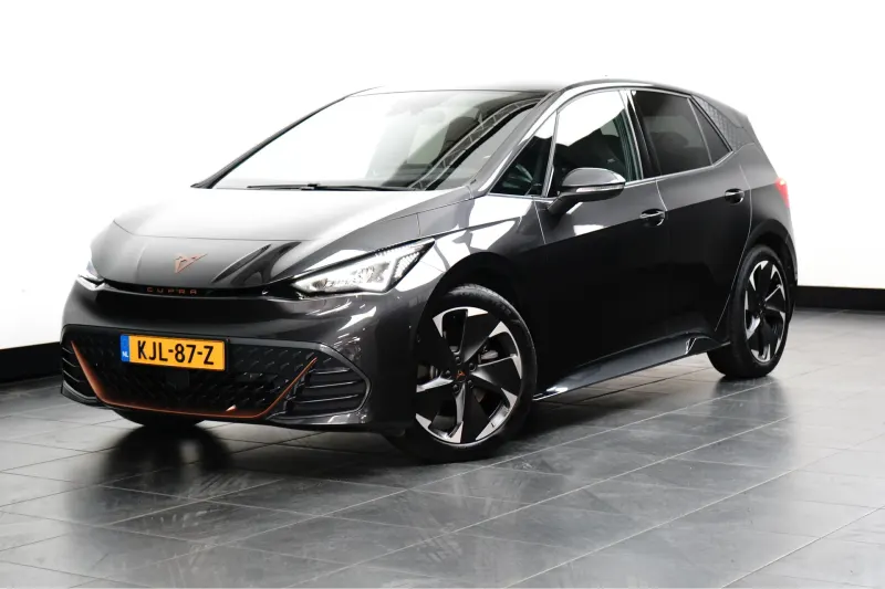 CUPRA Born (2024)
