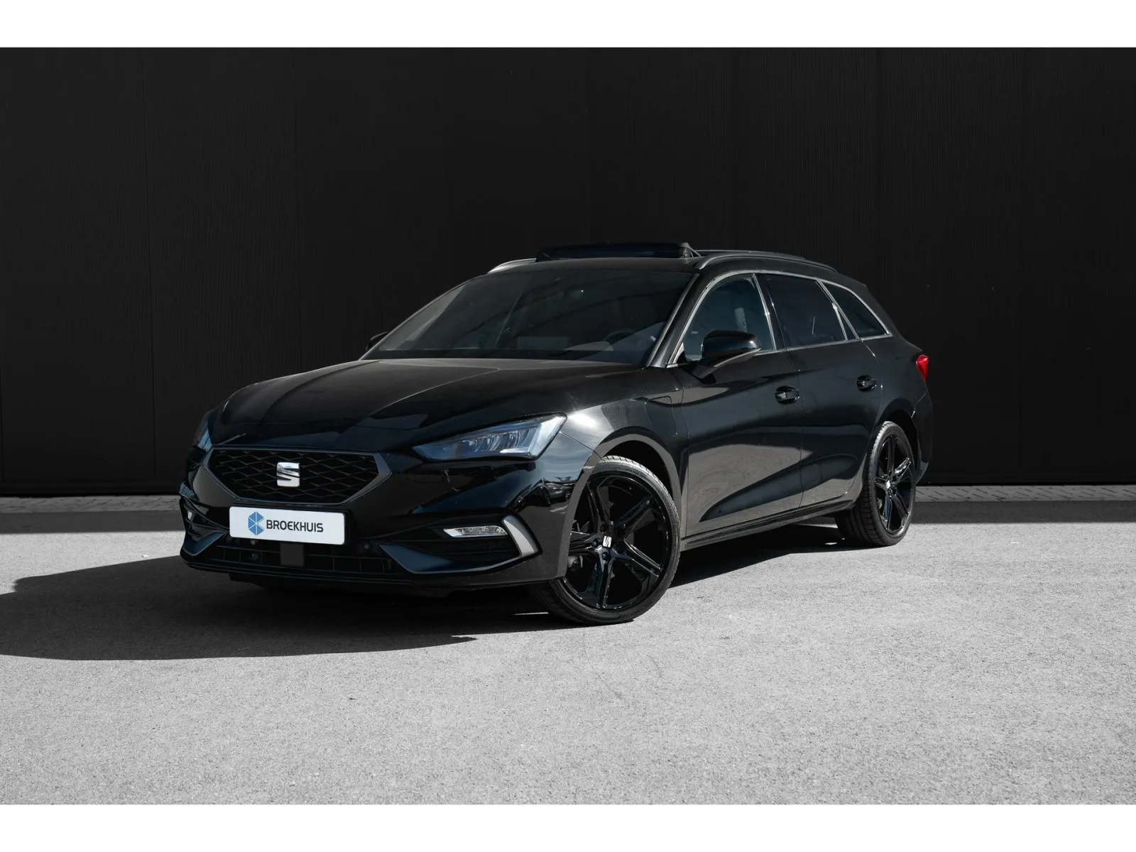 SEAT Leon Sportstourer (2025) — foto 1