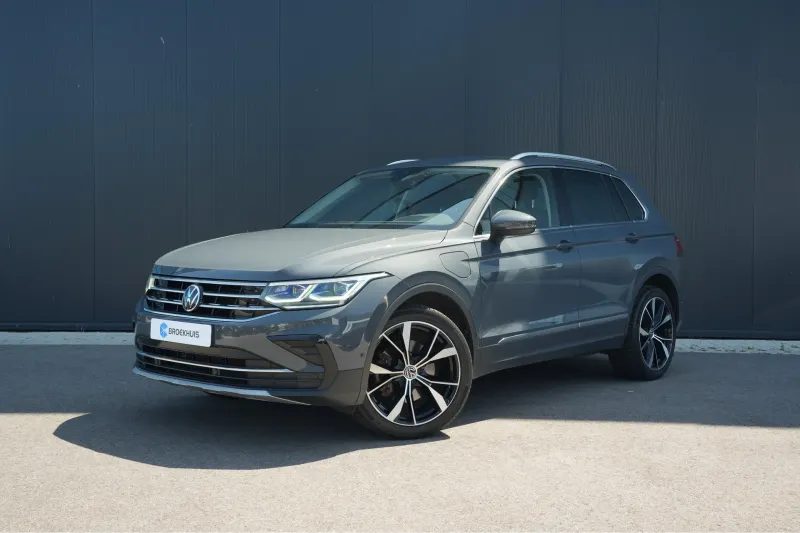 Volkswagen Tiguan (2022)