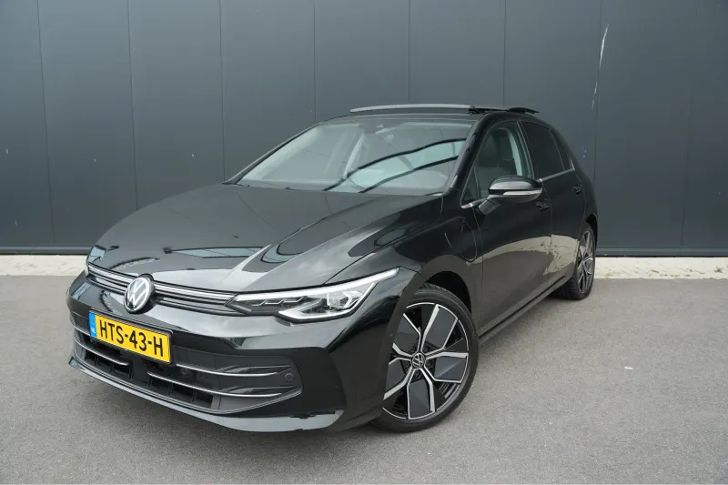 Volkswagen Golf (2025)