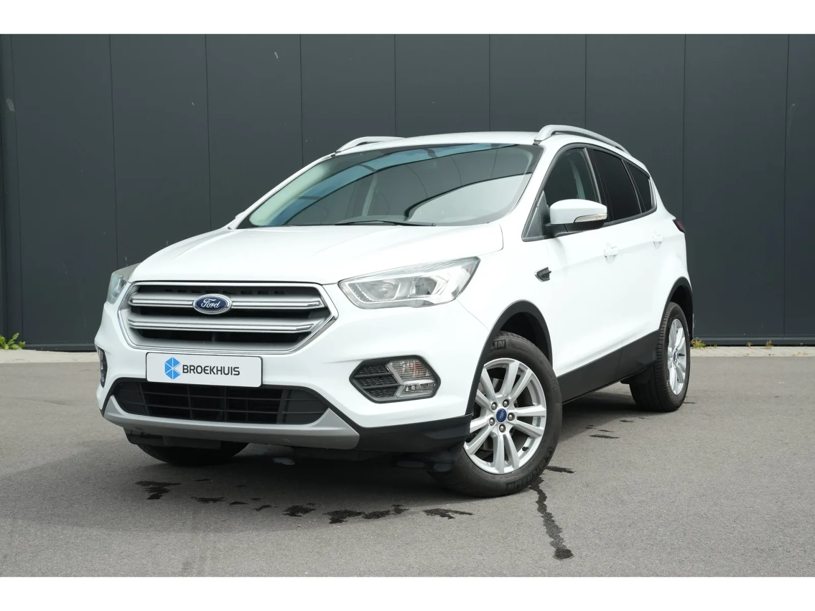 Ford Kuga (2018) — foto 1