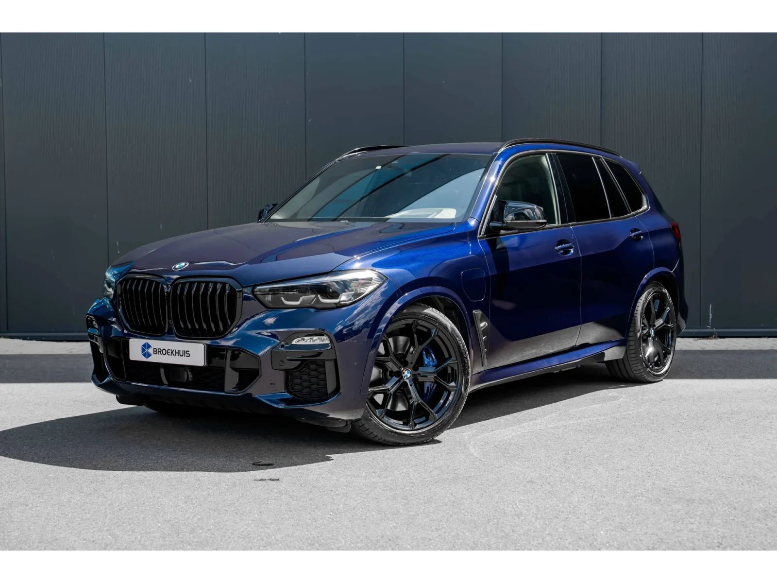 BMW X5 (2020) — foto 1