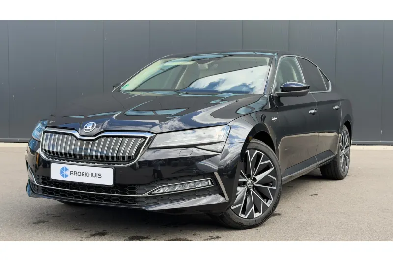 Škoda Superb (2022)