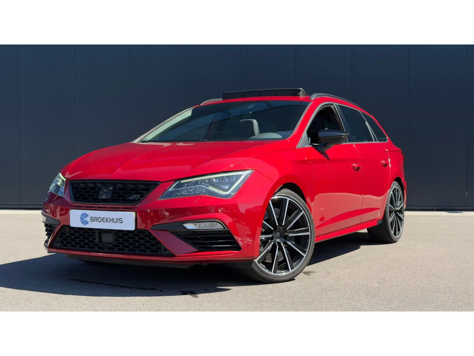 SEAT Leon (2019) — foto 1