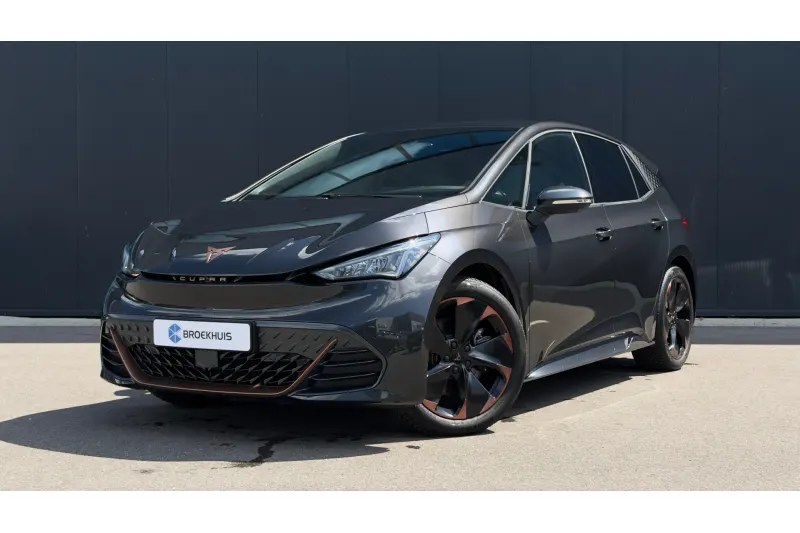 CUPRA Born (2024)