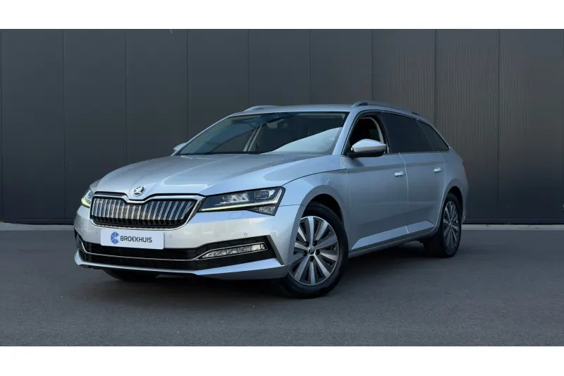 Škoda Superb (2022)