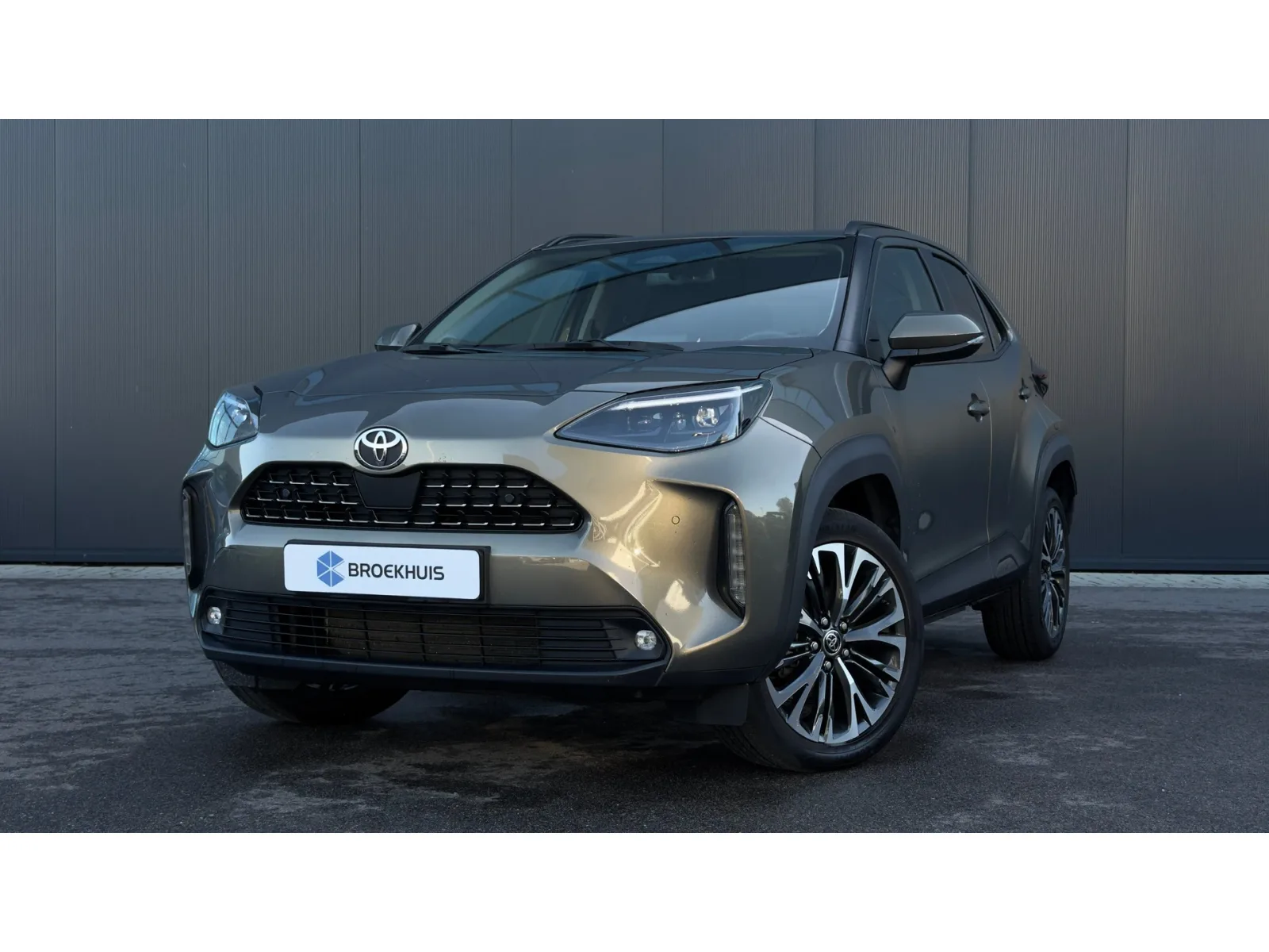 Toyota Yaris Cross (2024) — foto 1