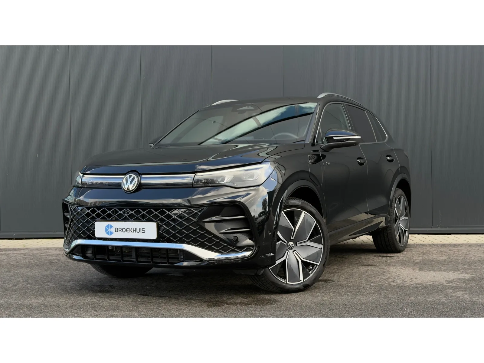 Volkswagen Tiguan (2026) — foto 1