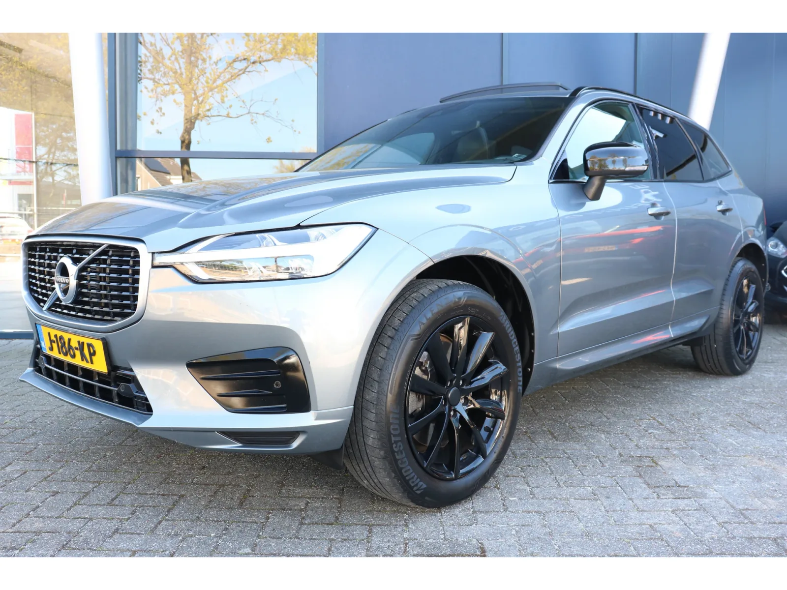 Volvo XC60 (2020) — foto 1