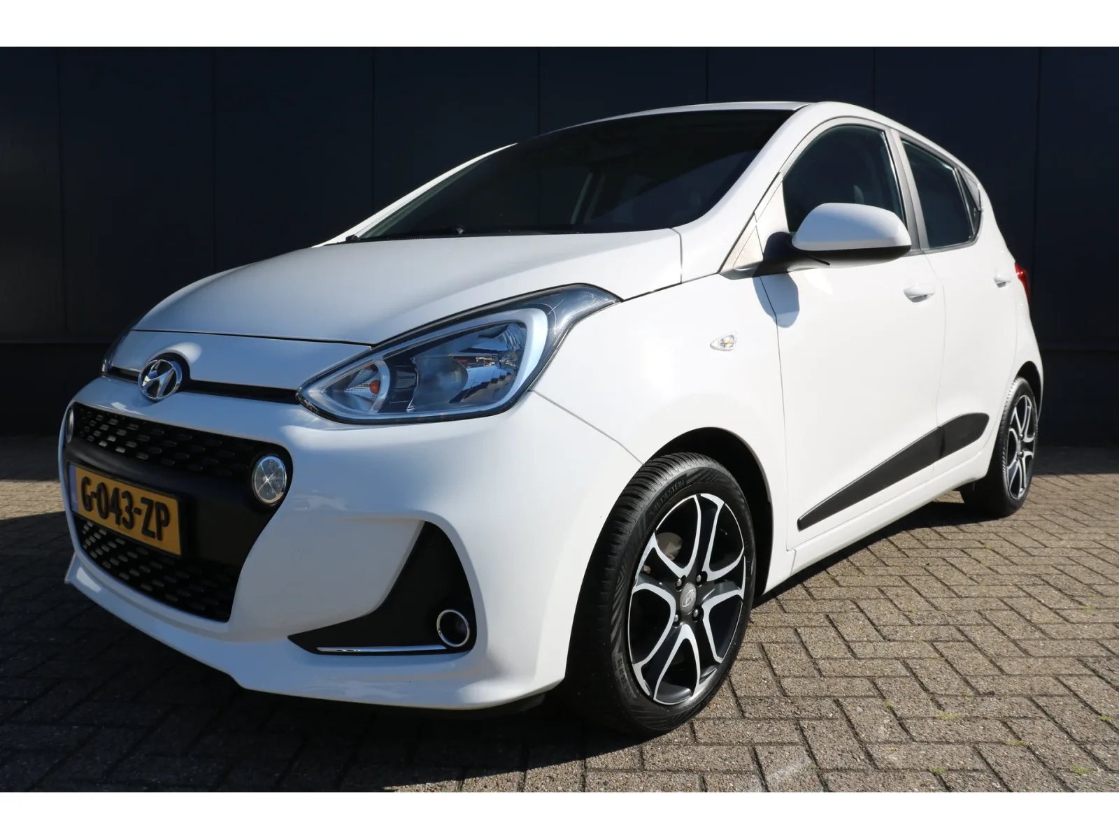 Hyundai i10 (2020) — foto 1