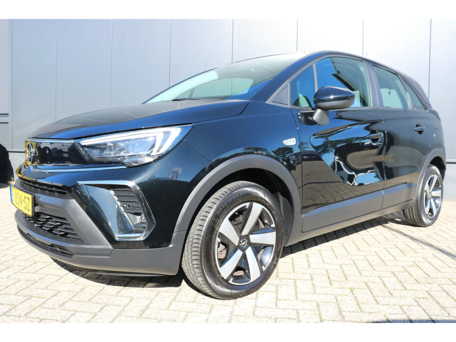 Opel Crossland (2021) — foto 1
