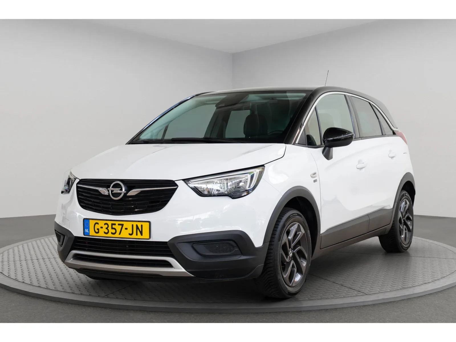 Opel Crossland X (2019) — foto 1